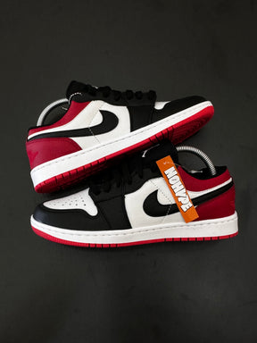 Tênis Nike Air Jordan Low 1 - Chicago