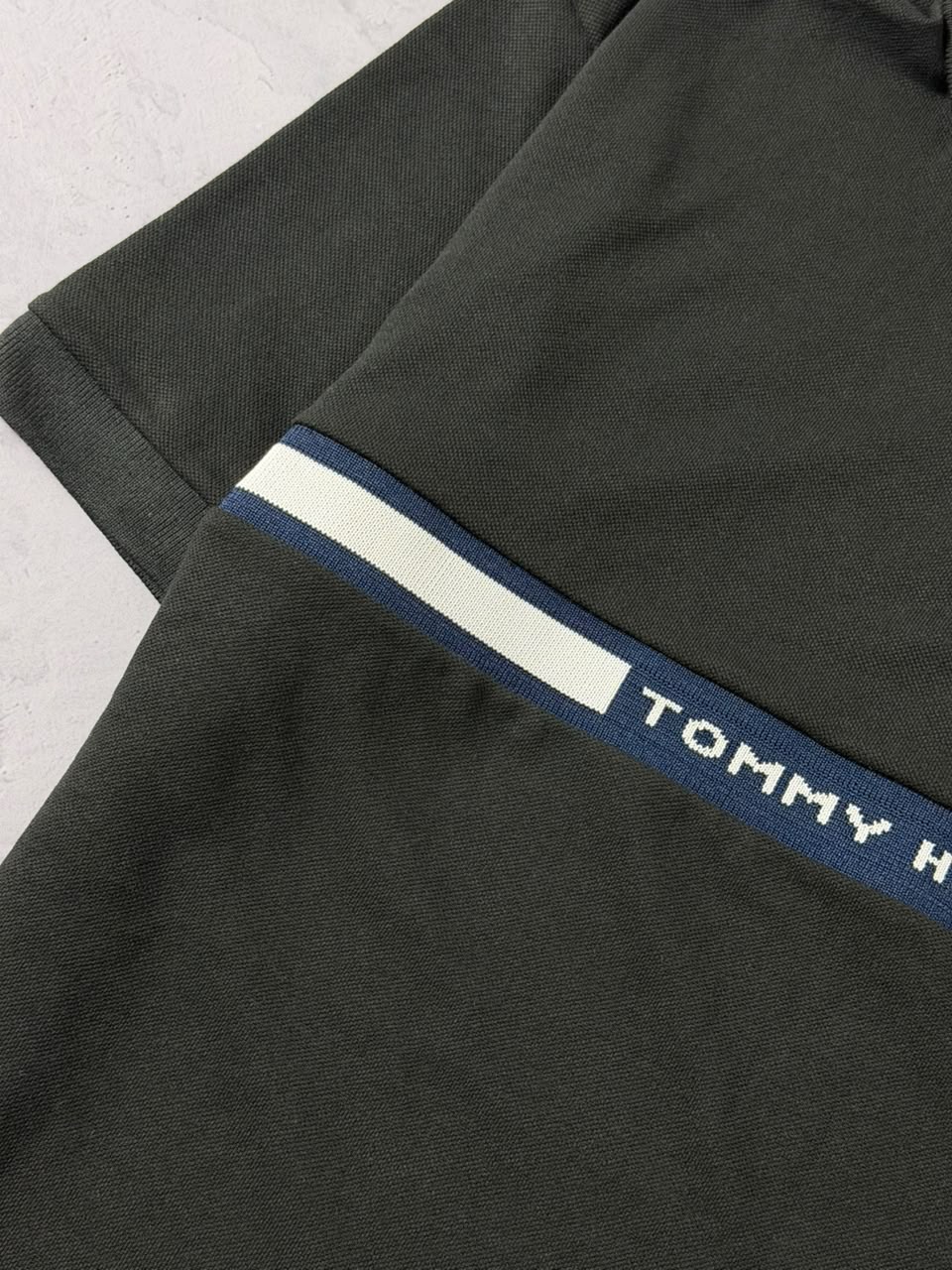 Polo Tommy Hilfiger Chest - Preto