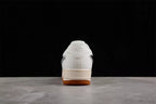 Tênis Nike Air Force 1 x Travis Scott