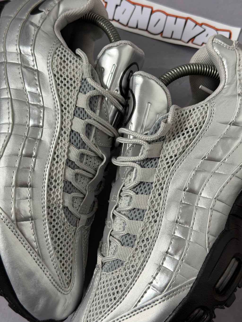 Tênis Nike Air Max 95 x Total 90 - Cinza