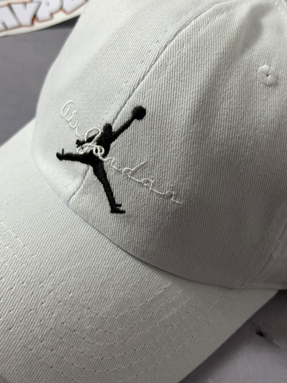 Boné Jordan Script - Branco