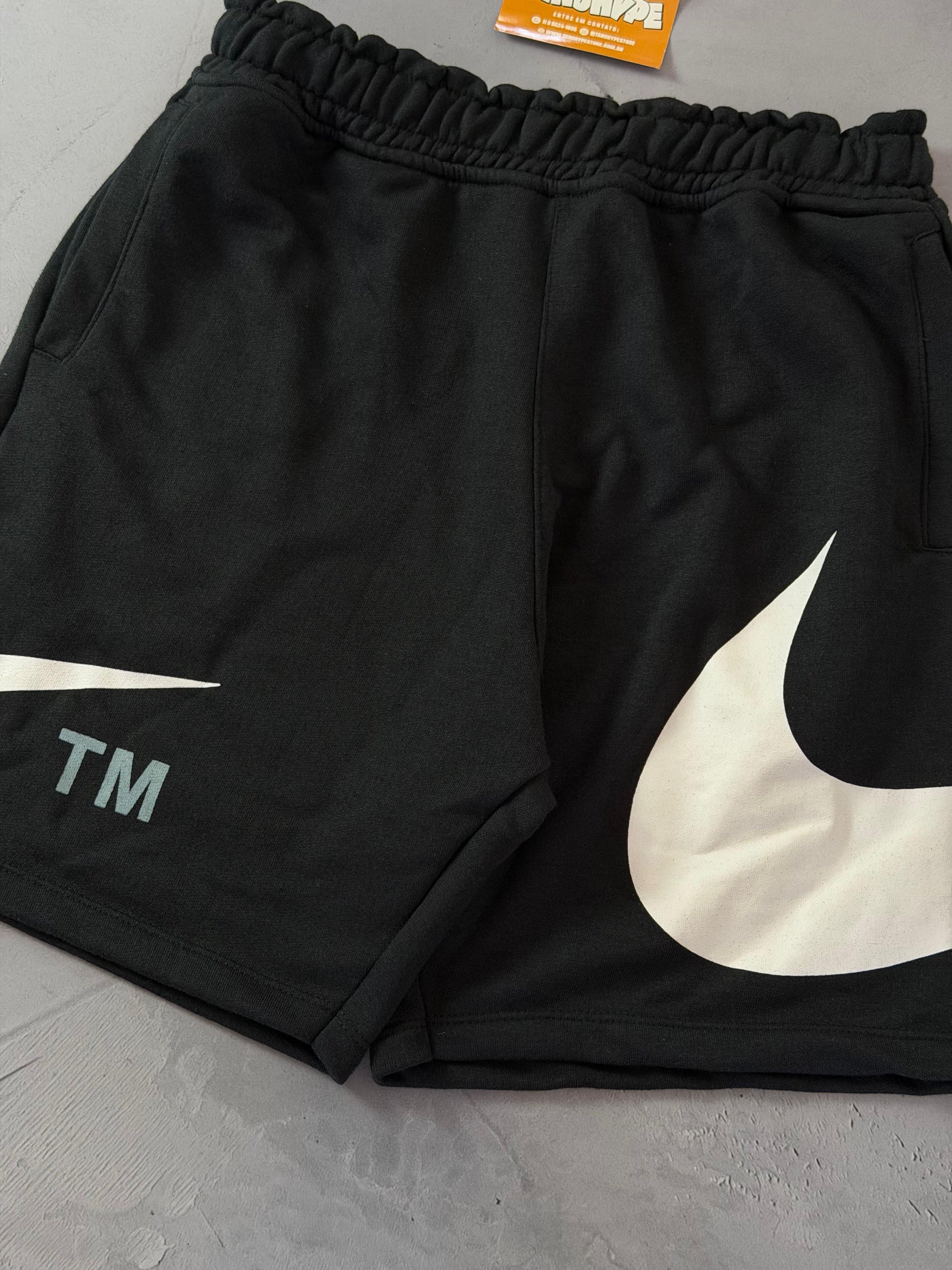 Shorts Moletom Nike Big Swoosh TM - Preto