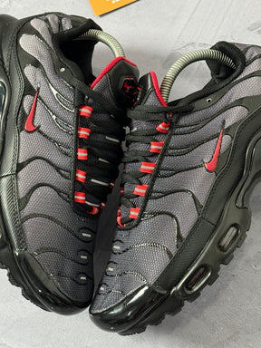 Tênis Nike Air Max Plus TN - Drácula