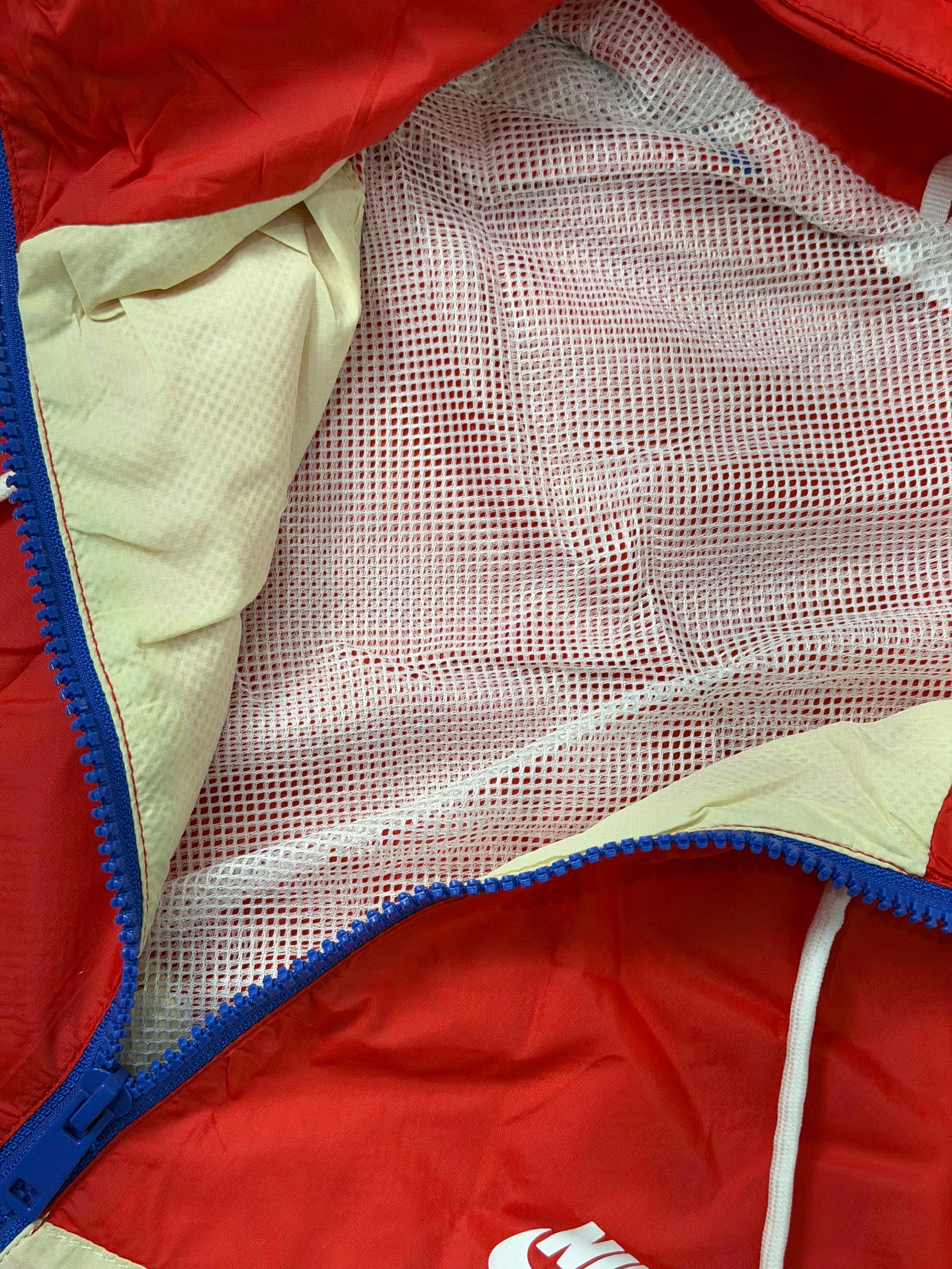 Corta Vento Nike Windrunner - Azul/Vermelho