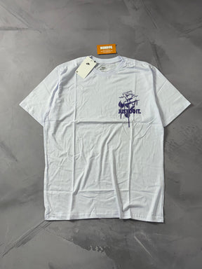 Camiseta Nike Flowers - Branco