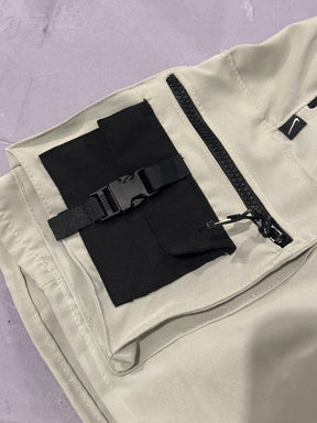 Shorts Tactel Cargo Nike - Cinza/Preto
