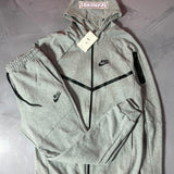 Conjunto Nike Tech Fleece - Cinza