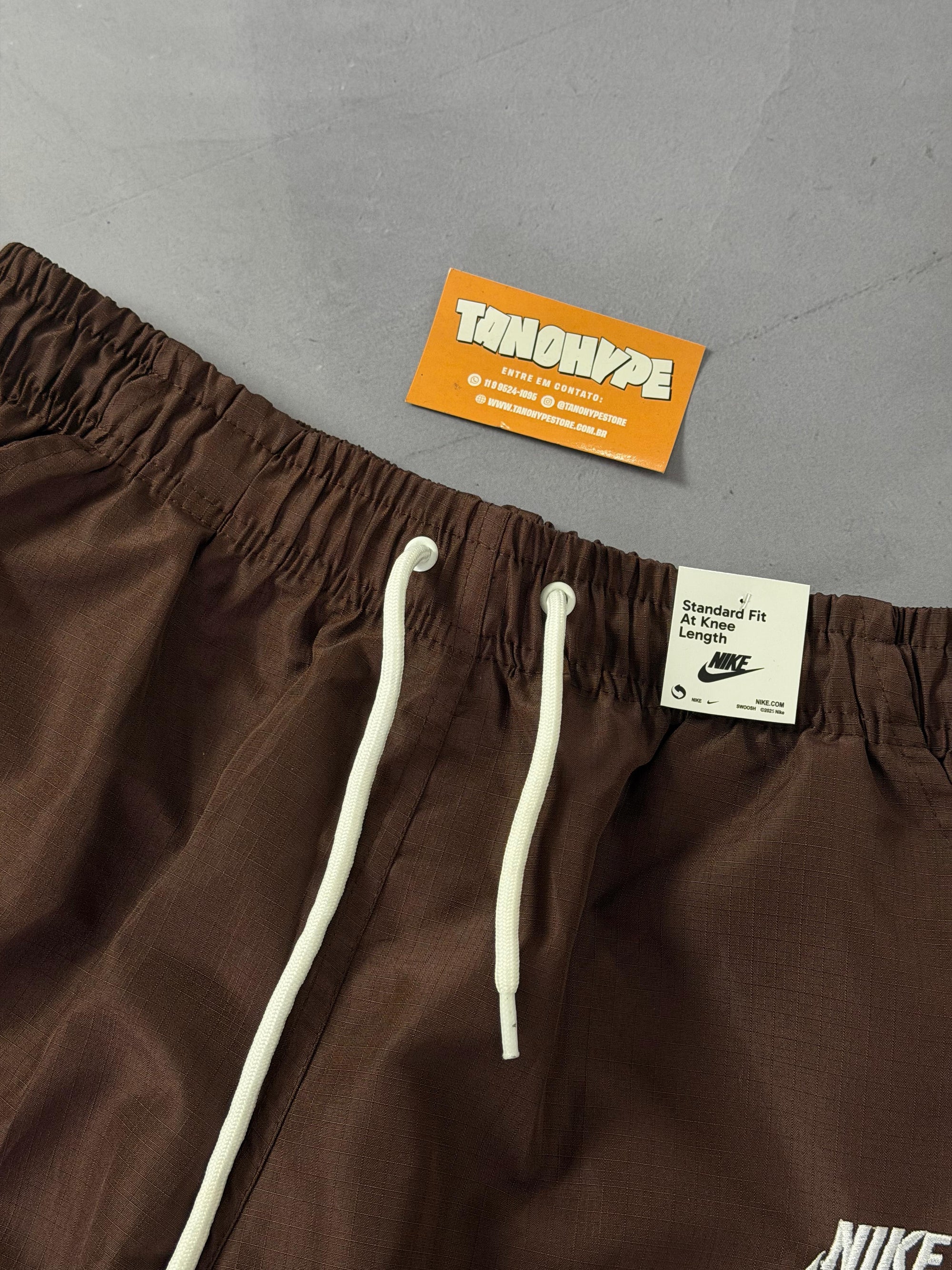 Shorts Ripstop Cargo Nike - Marrom