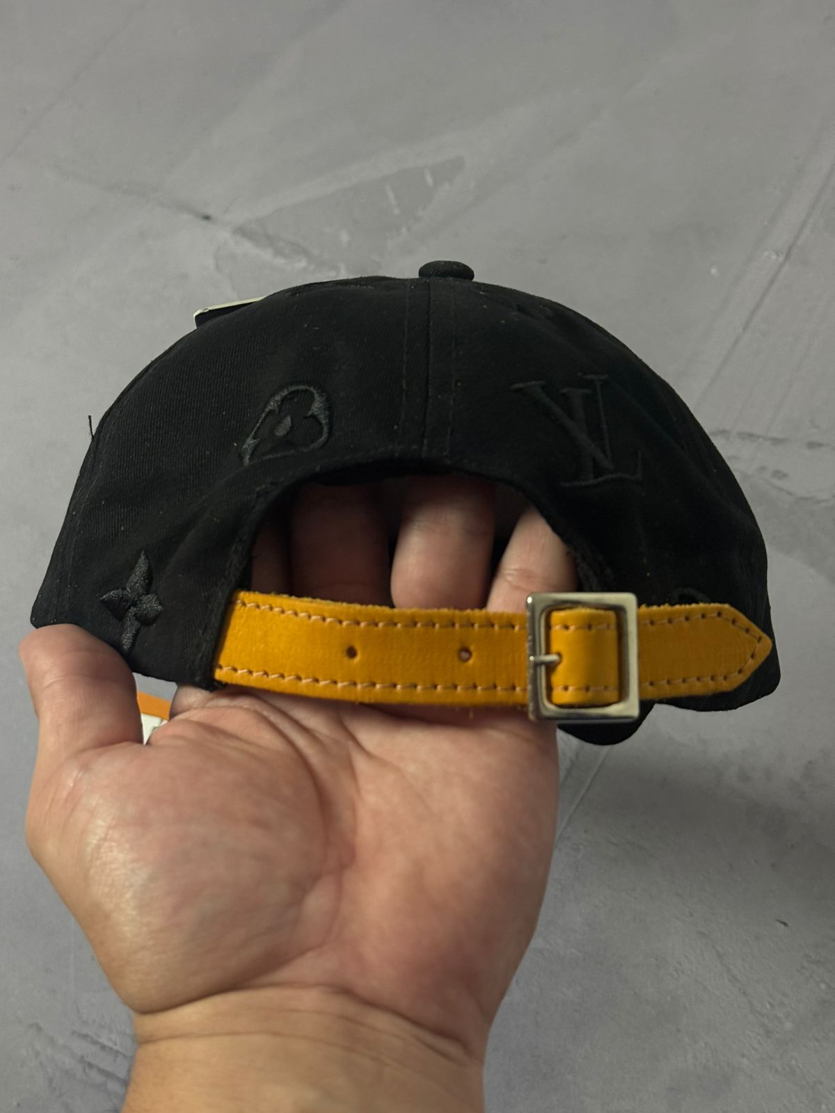 Boné Louis Vuitton Jeans - Preto