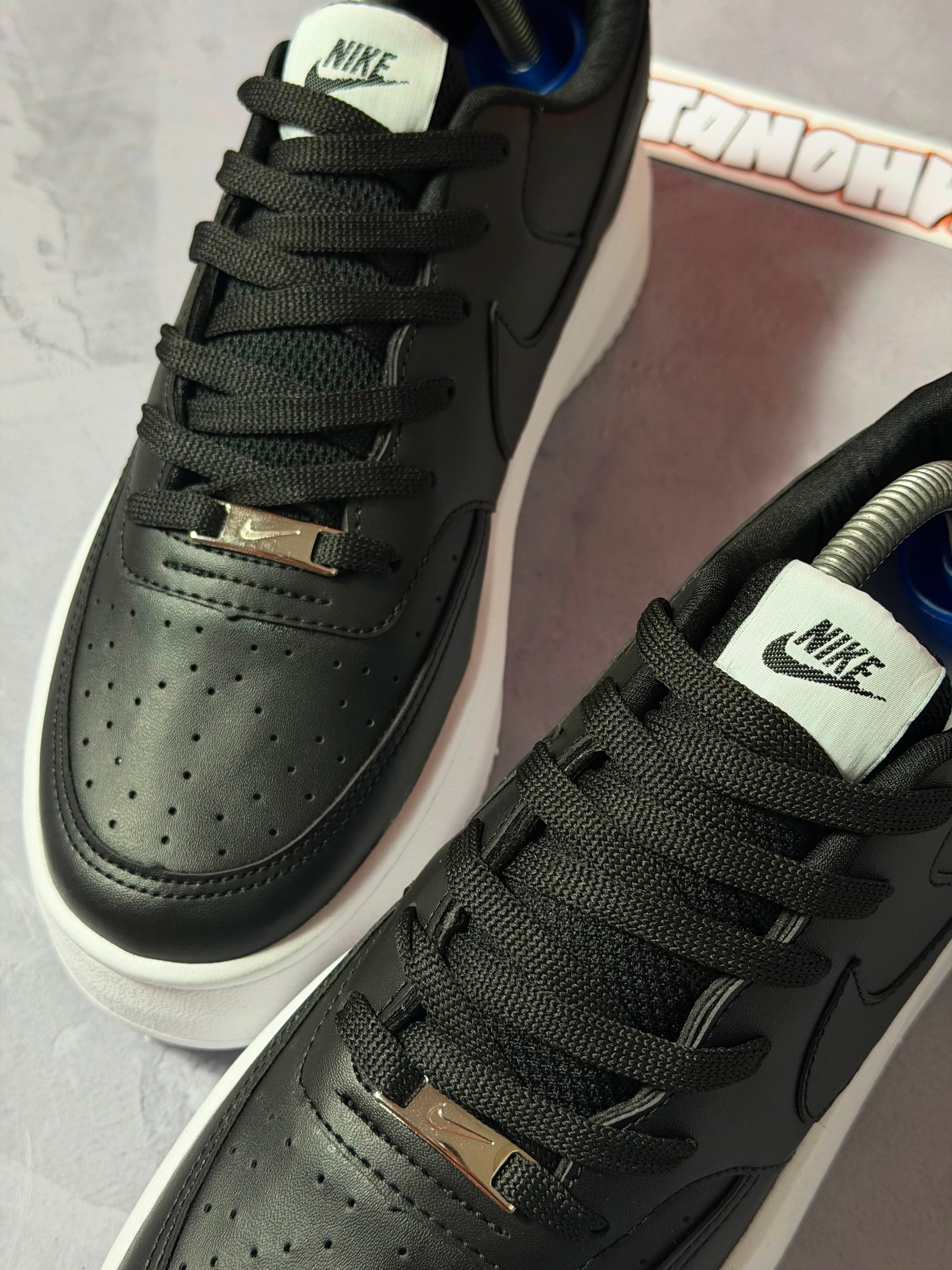 Tênis Nike Court Vision Alta - Preto/Branco