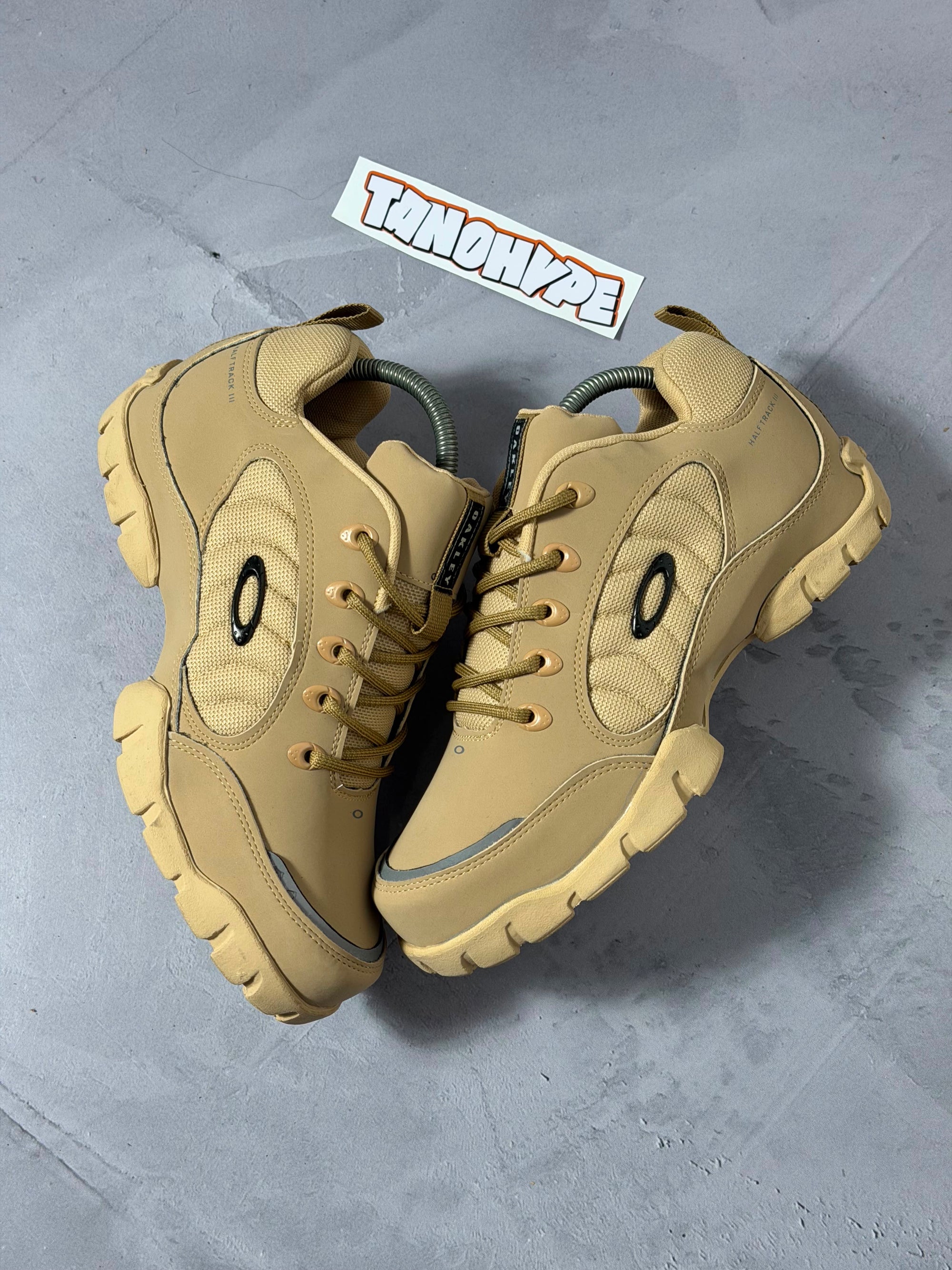 Tênis Oakley Modoc Low - Bege