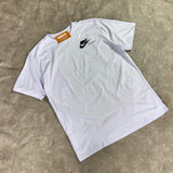 Camiseta Nike Daily - Branca