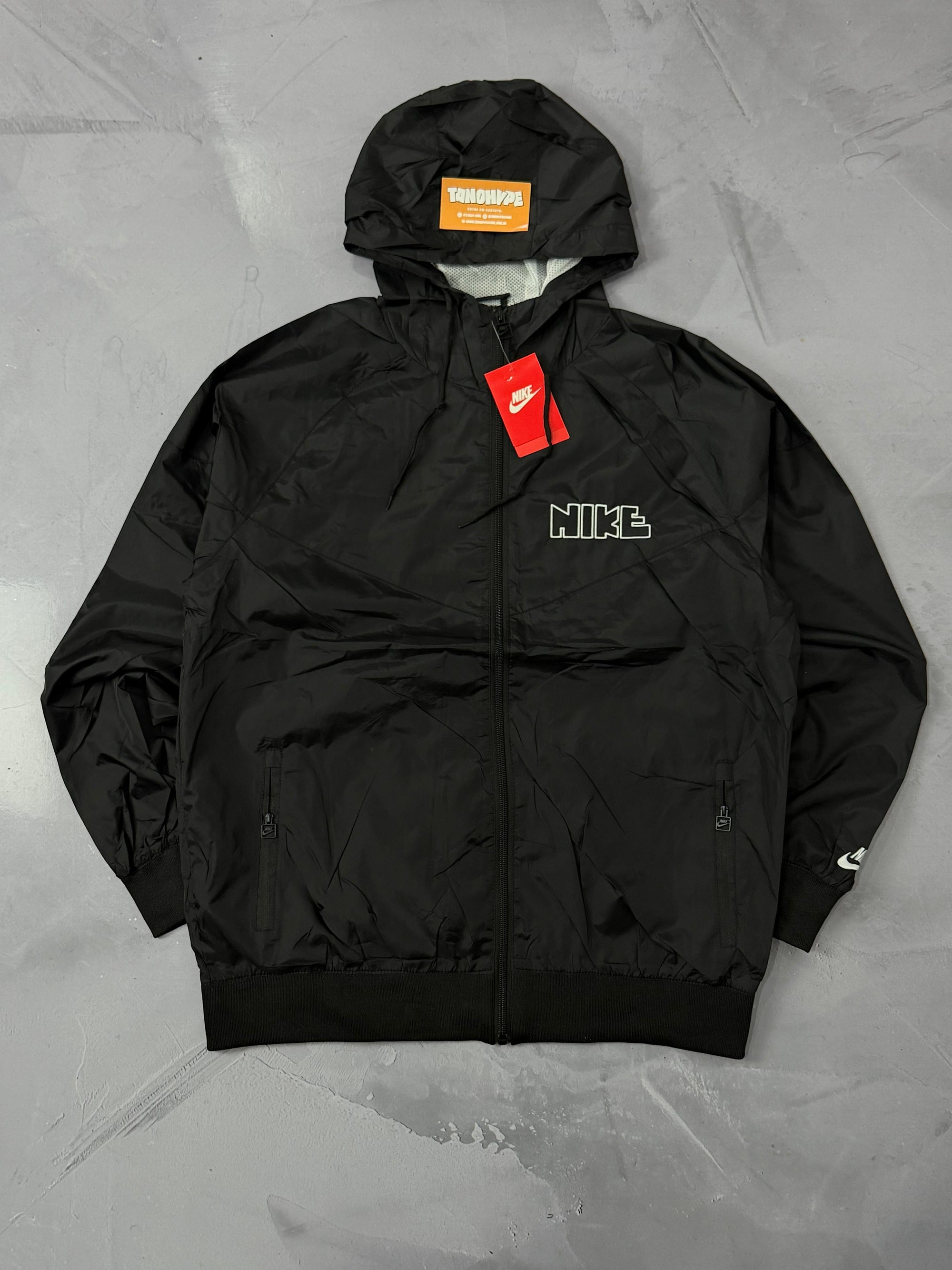 Corta Vento Nike Windrunner Logo - Preto