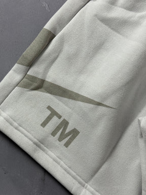 Shorts Moletom Nike Big Swoosh TM - Branco
