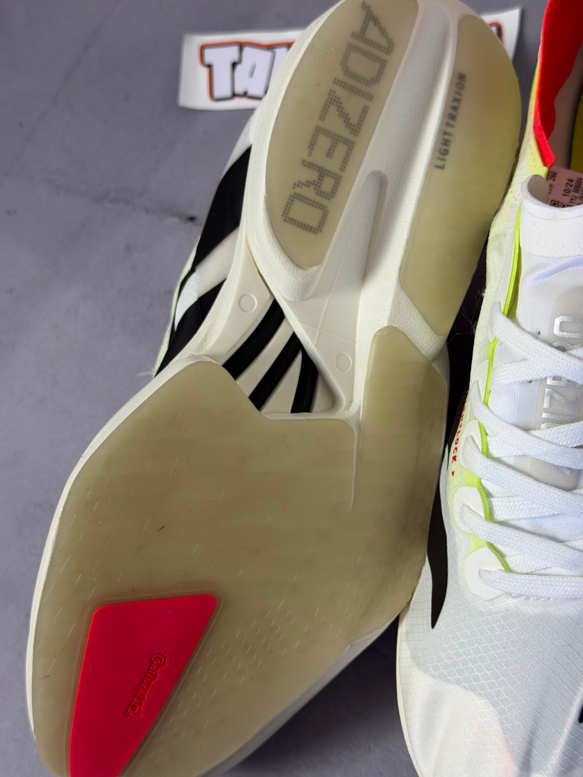 Tênis Adidas Adizero Adios Pro 4 - White Black
