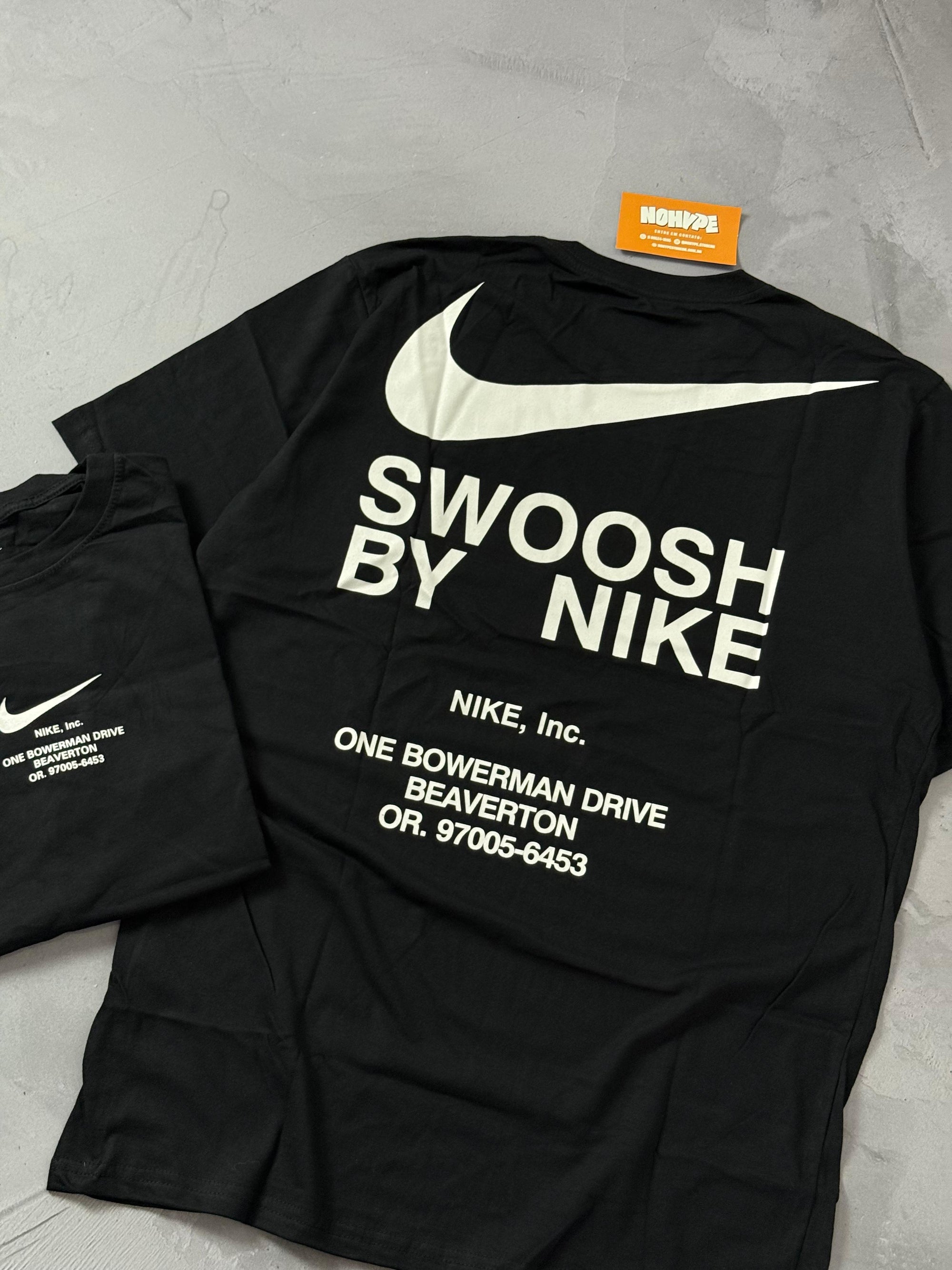 Camiseta Nike By Swoosh - Preta