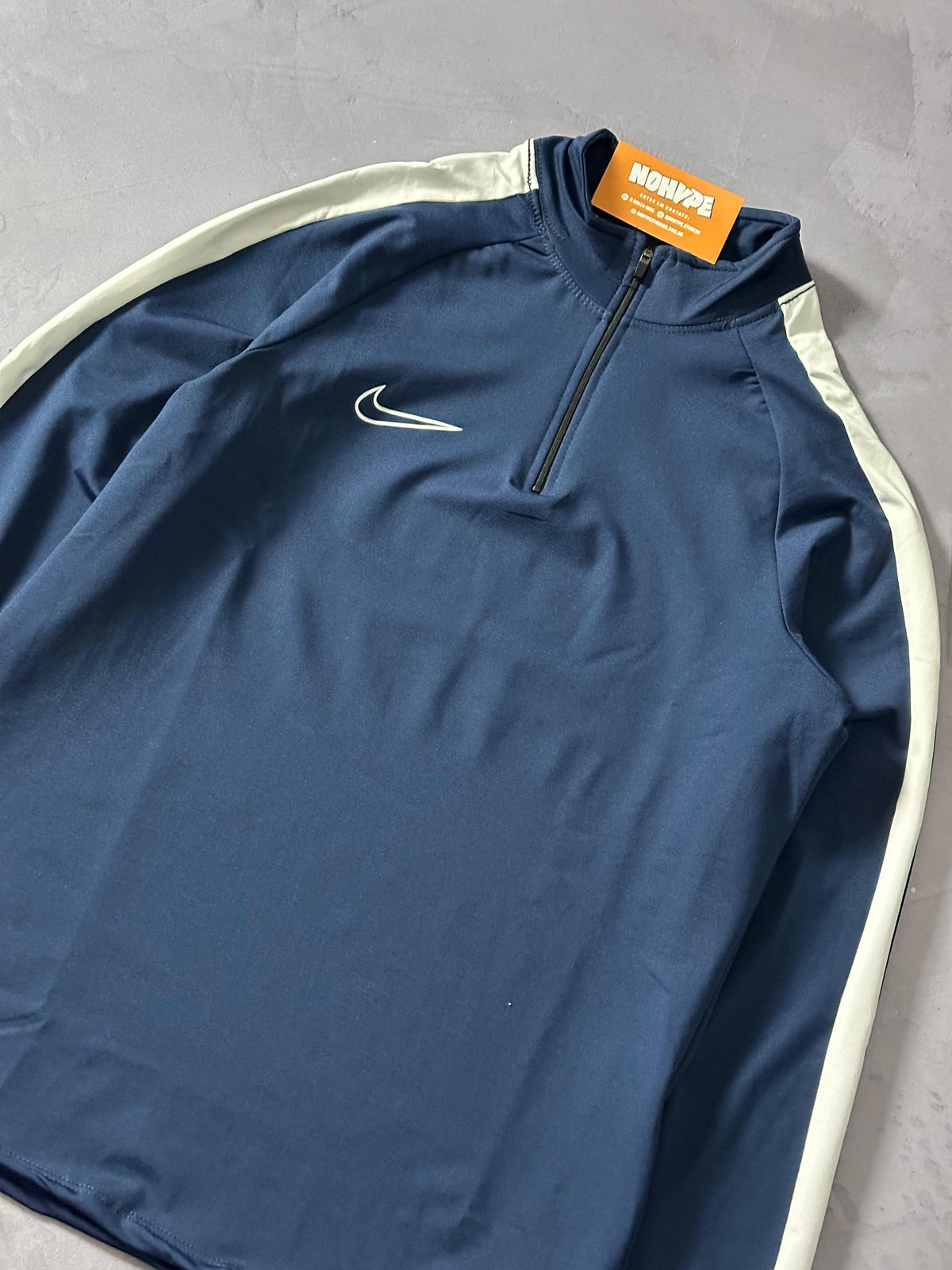 Camiseta Nike Manga Longa Dri Fit - Azul
