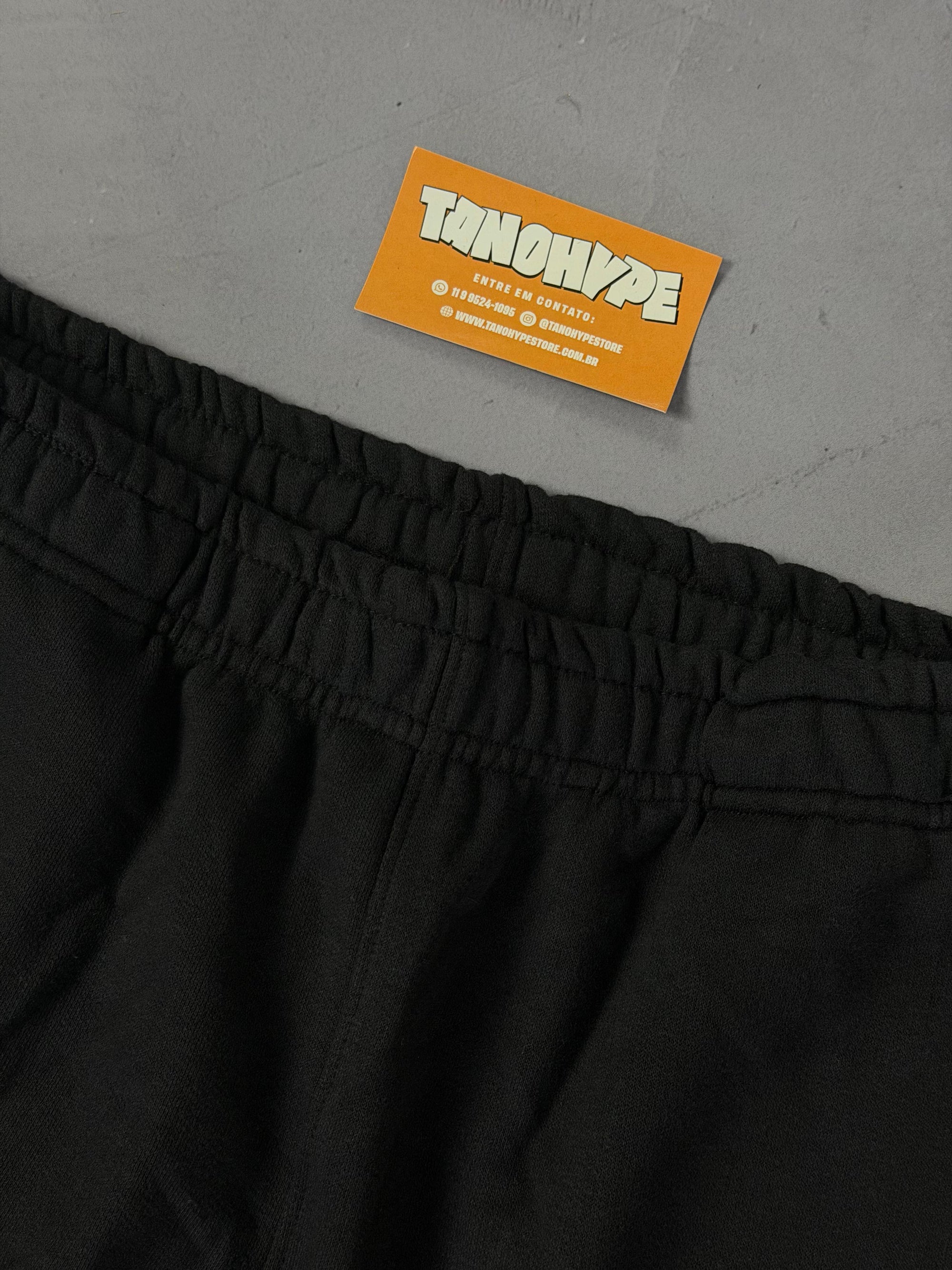 Shorts Moletom Cargo Nike Club - Preto