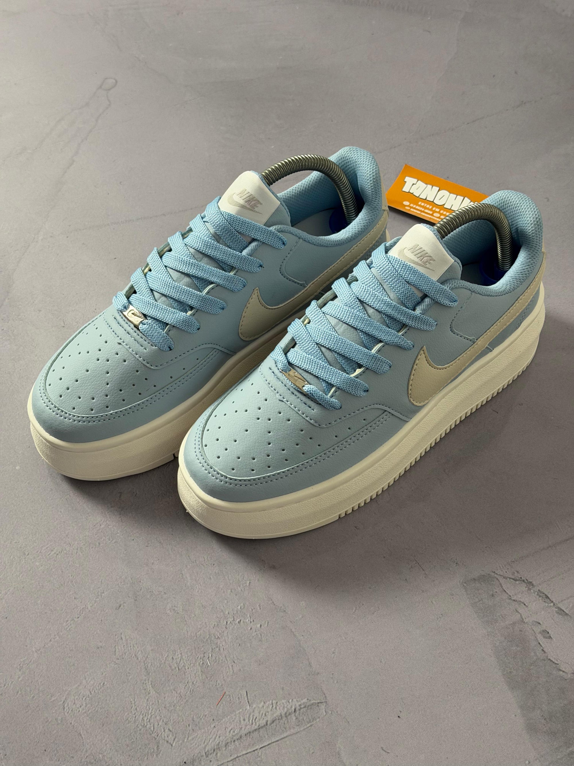 Tênis Nike Court Vision Alta - Azul