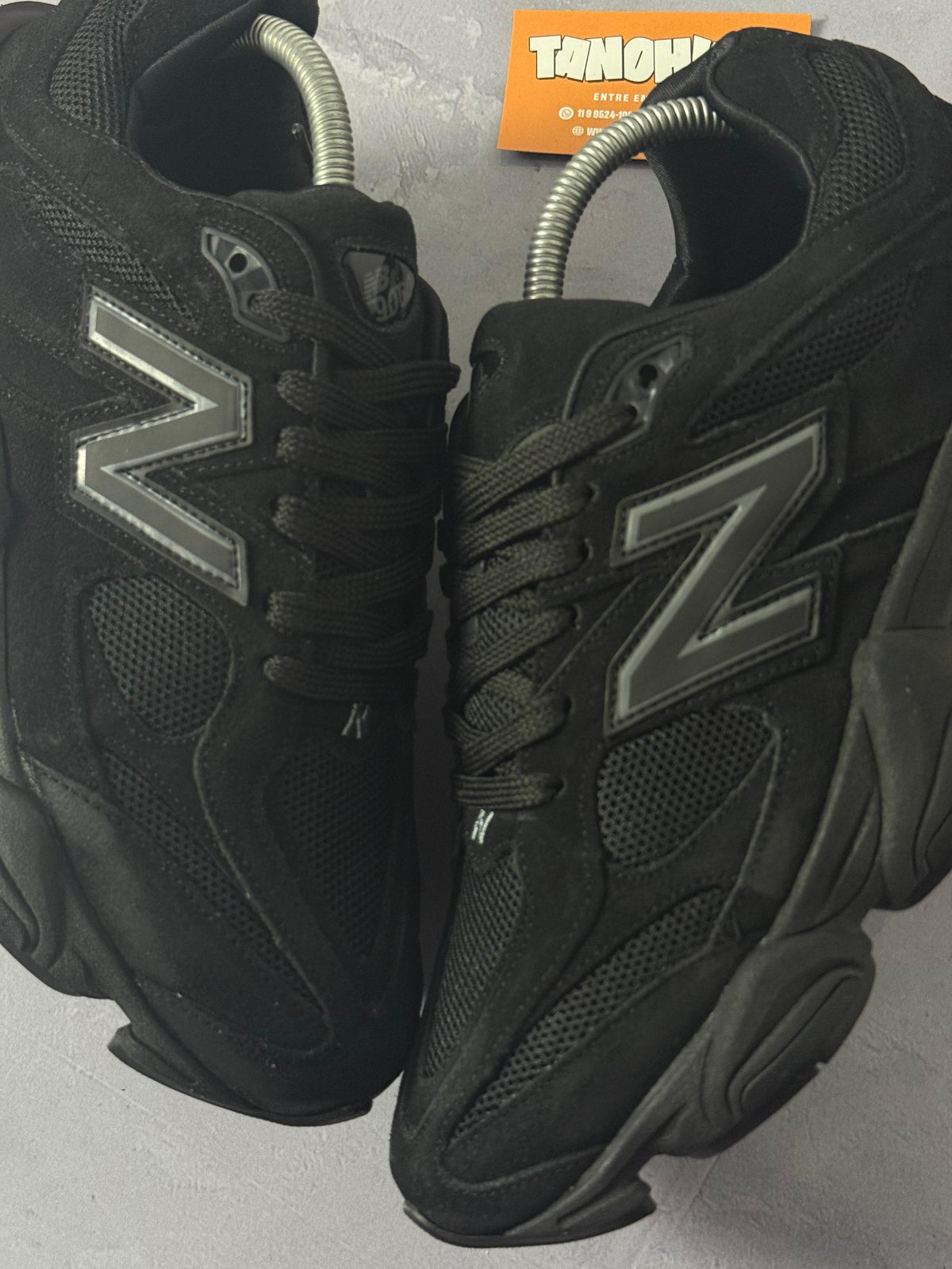 Tênis New Balance 9060 - Preto
