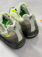Tênis Nike Air Max 95 - Neon Green