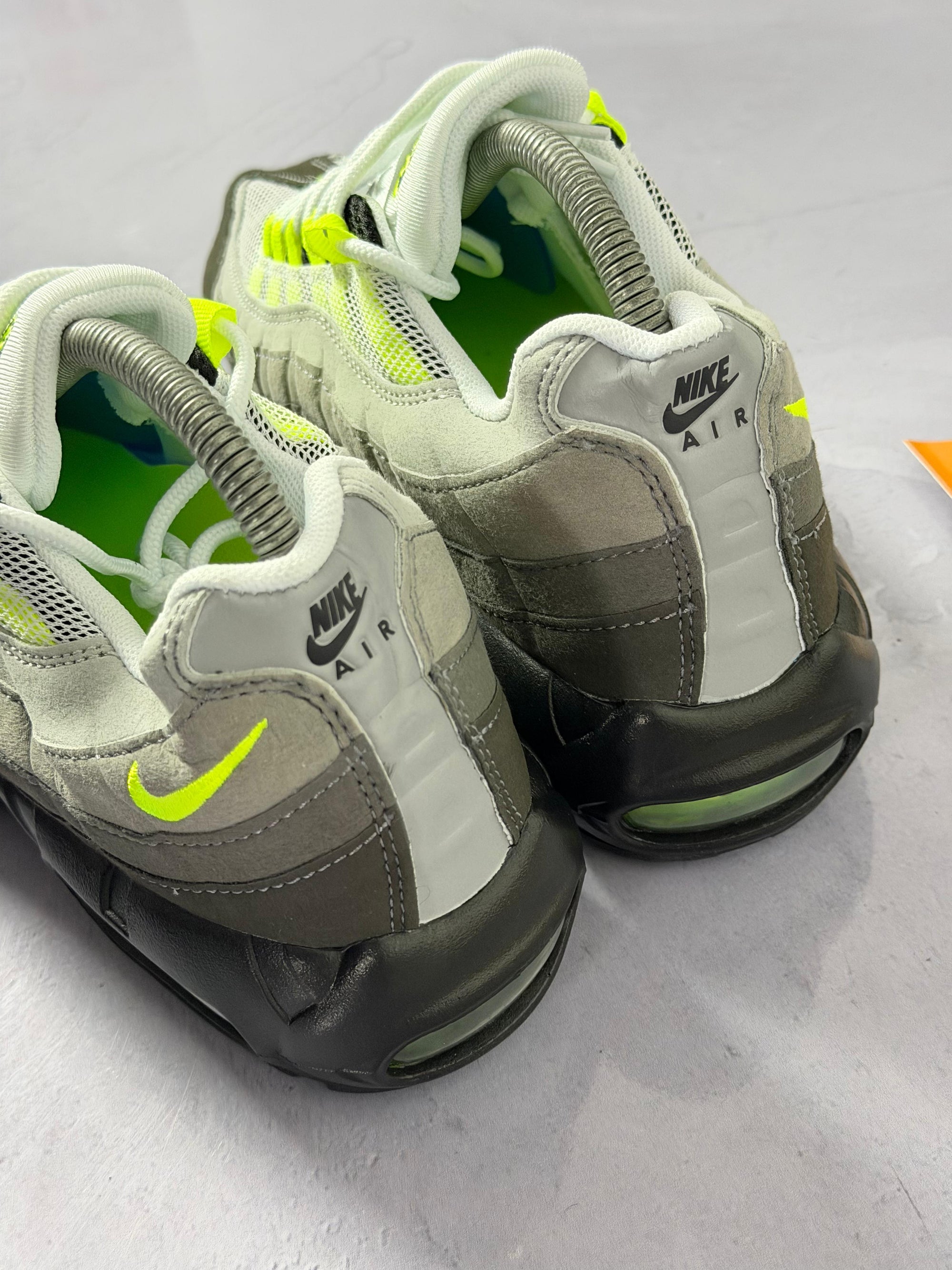Tênis Nike Air Max 95 - Neon Green