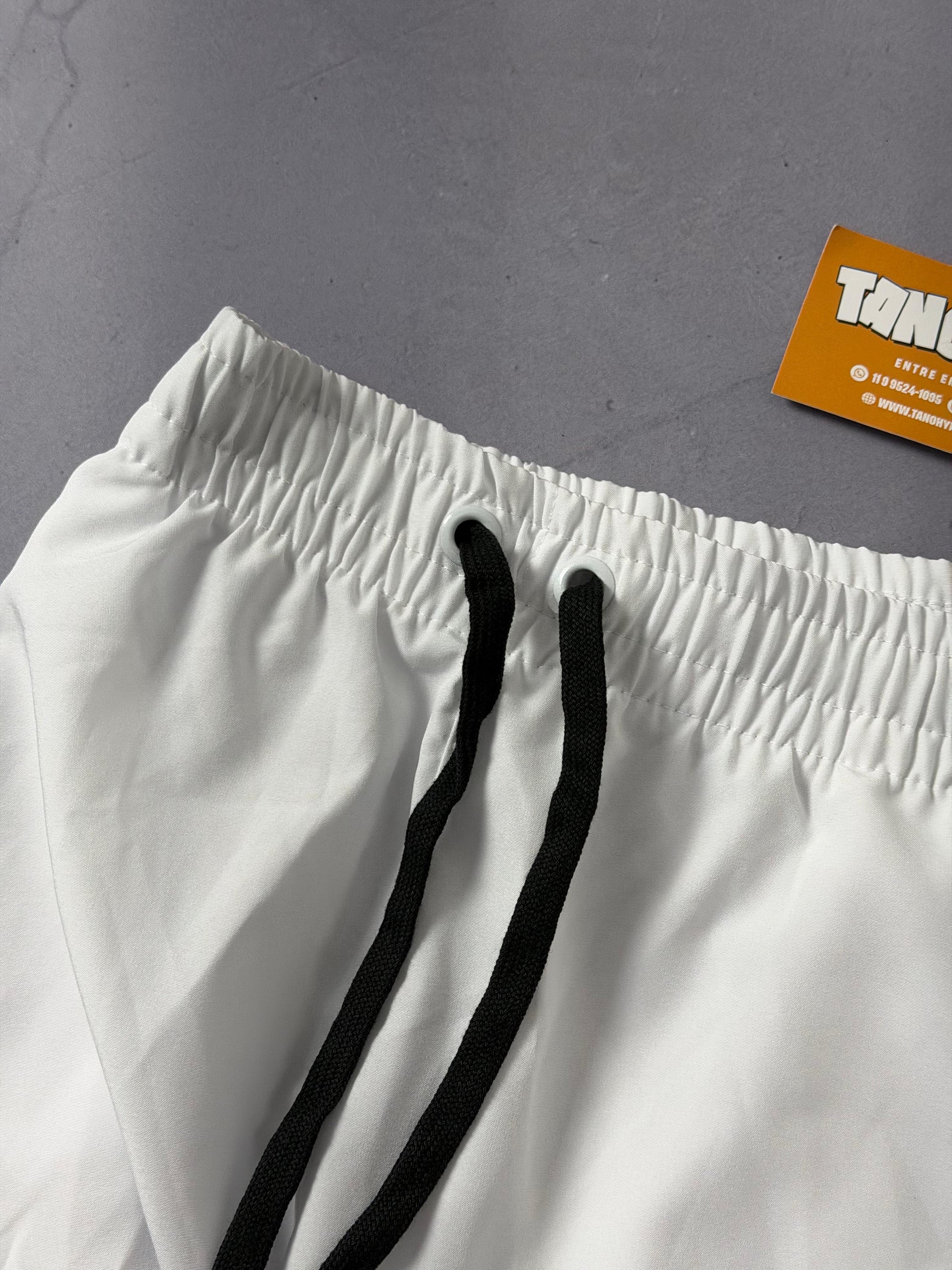 Shorts Tactel Nike Club - Branco