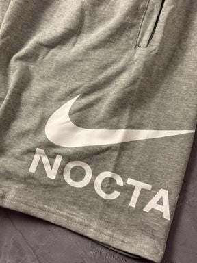 Shorts Moletom Nike x Nocta - Cinza