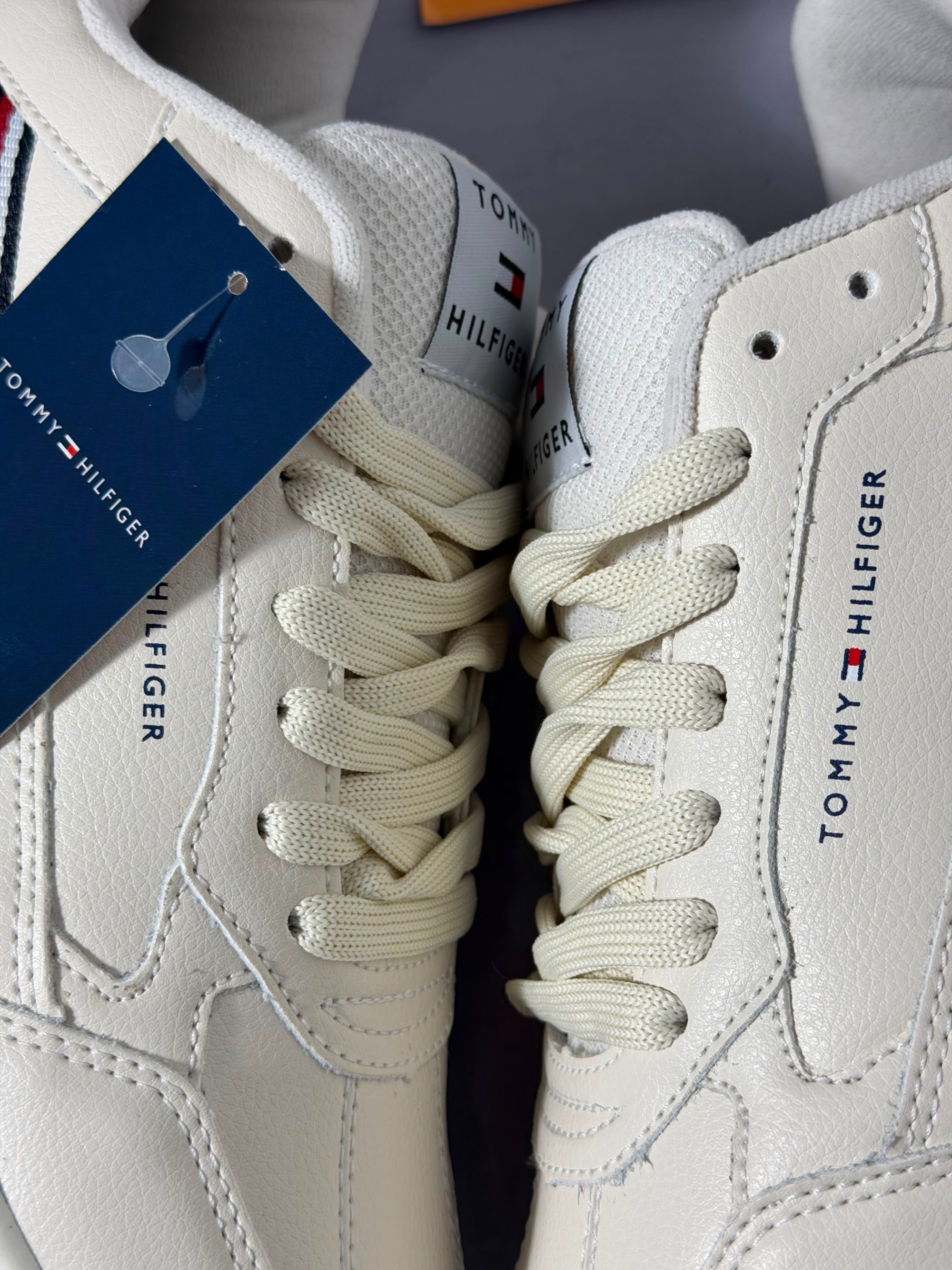 Tênis Tommy Hilfiger Basket Core - Bege