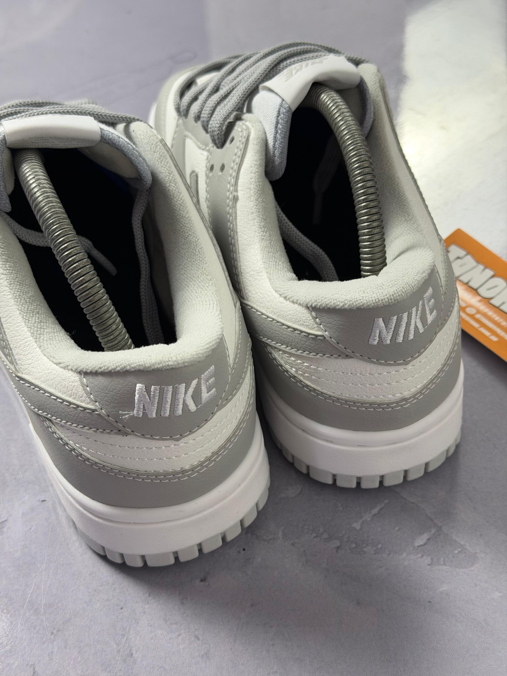 Tênis Nike Dunk Sb Low - Cinza