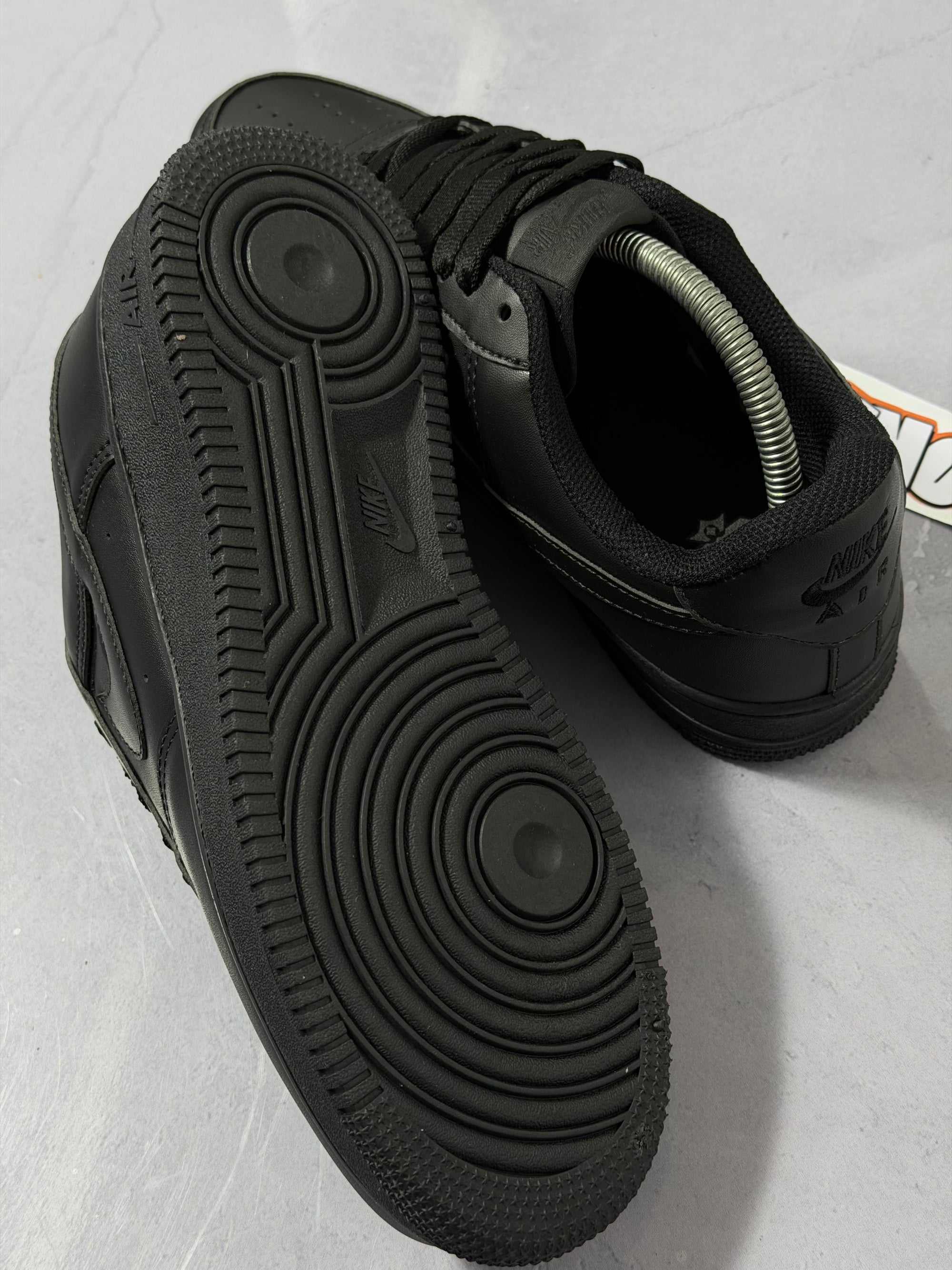 Tênis Nike Air Force 1 - Preto