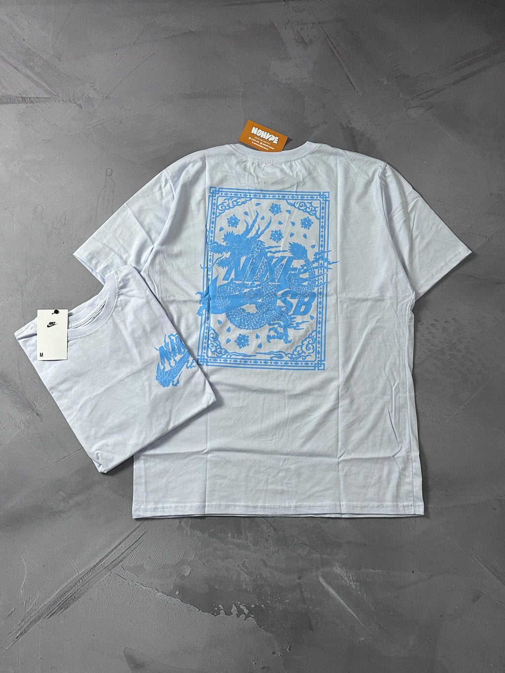 Camiseta Nike Sb Dragon - Branco/Azul