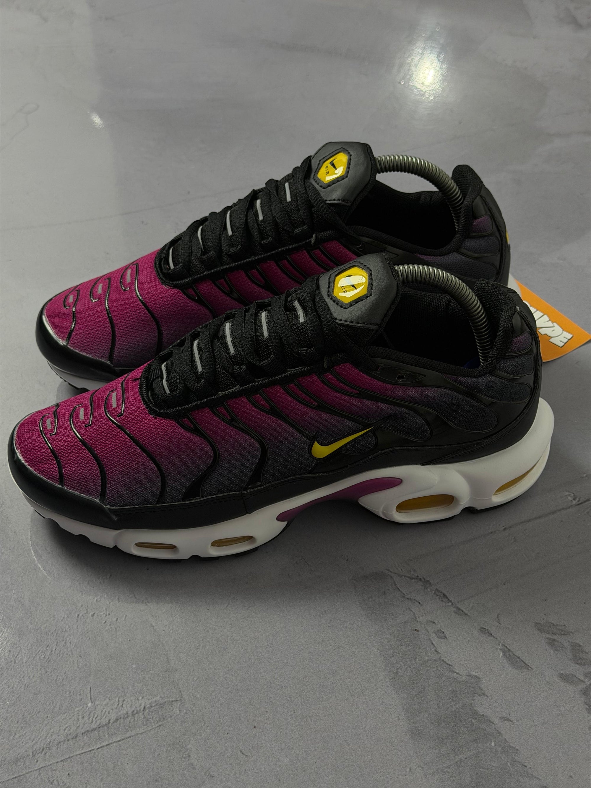 Tênis Nike Air Max Plus TN - Hyper Violet