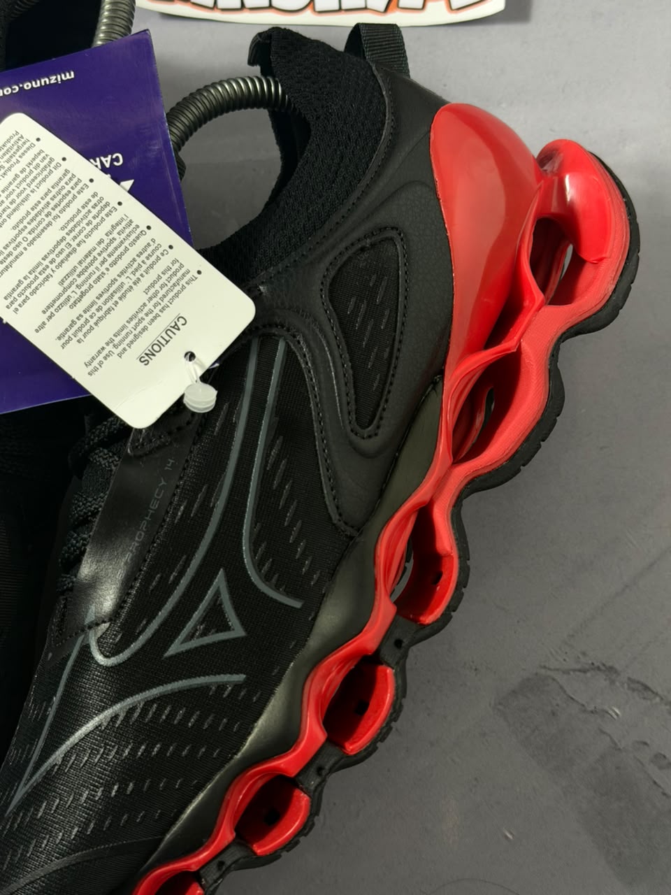 Tênis Mizuno Wave Prophecy 14 - Preto Vermelho