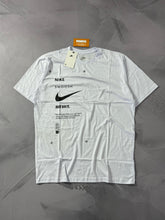 Camiseta Nike Sportswear Swoosh Club - Branco