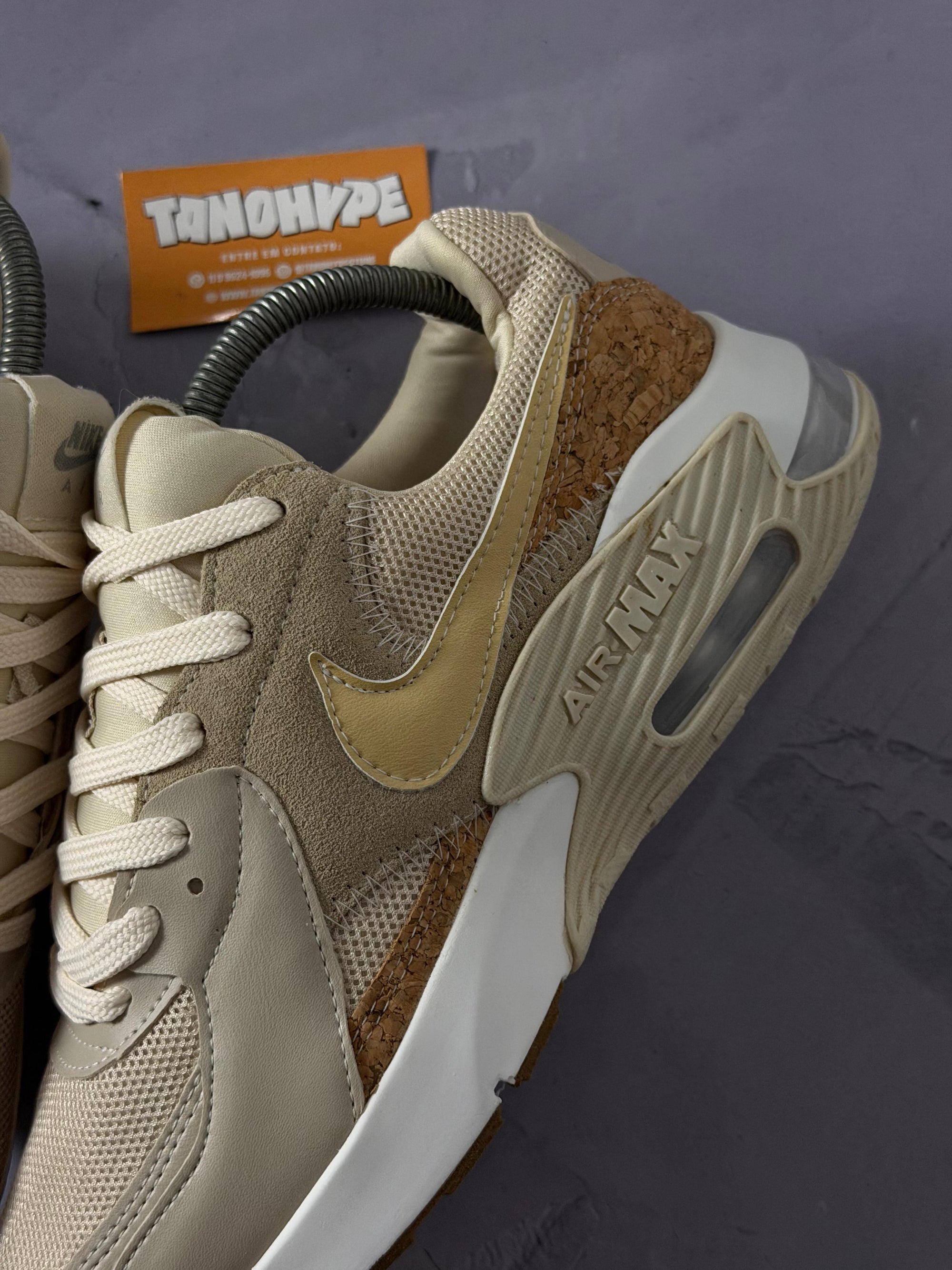 Tênis Nike Air Max Excee - Madeira