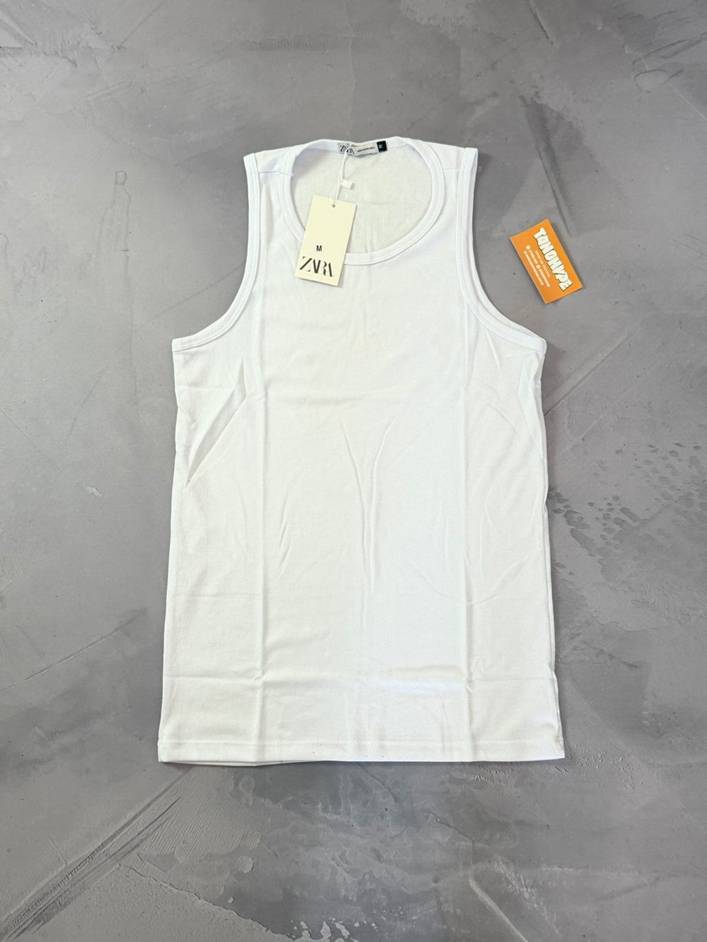 Camiseta Regata Zara - Branca