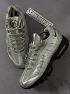 Tênis Nike Air Max 95 x Total 90 - Cinza