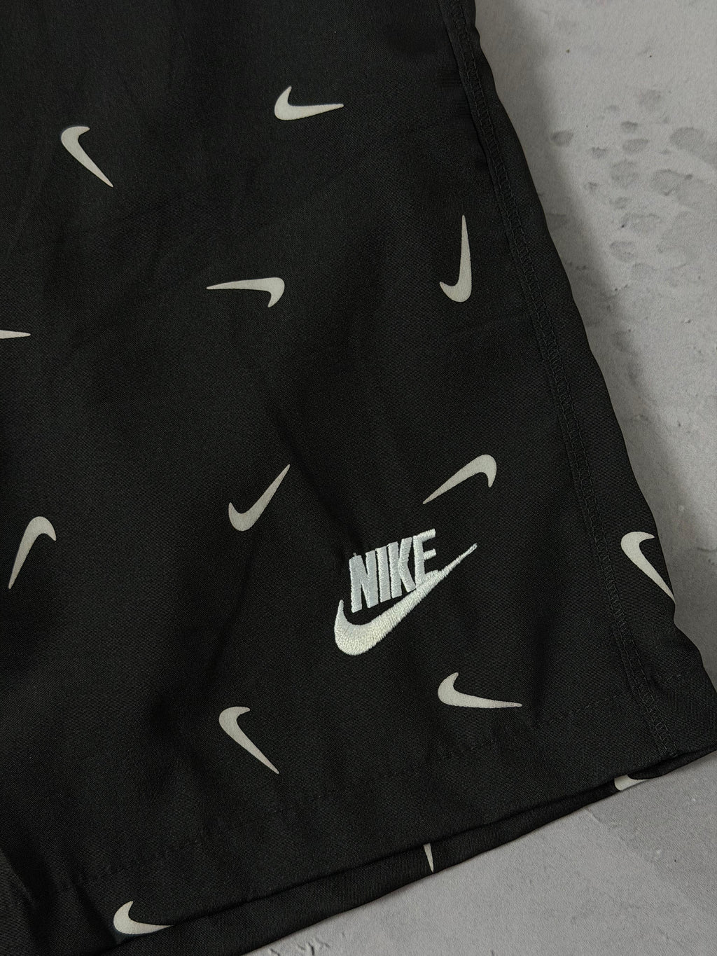 Shorts Tactel Nike Chuva de Swoosh