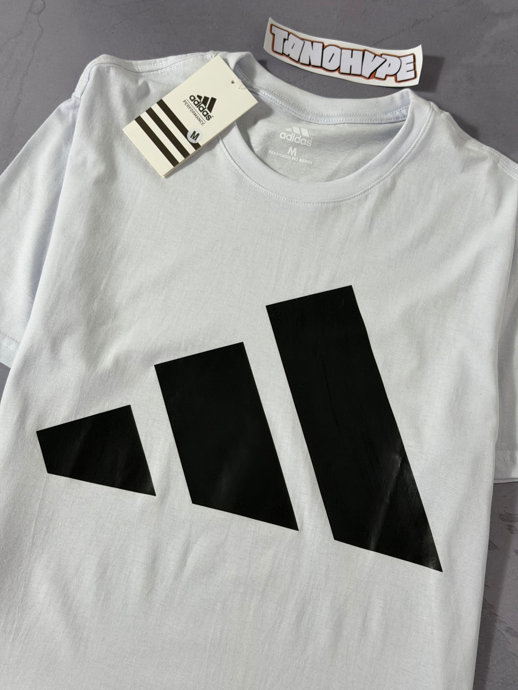 Camiseta Adidas Big Logo - Branca
