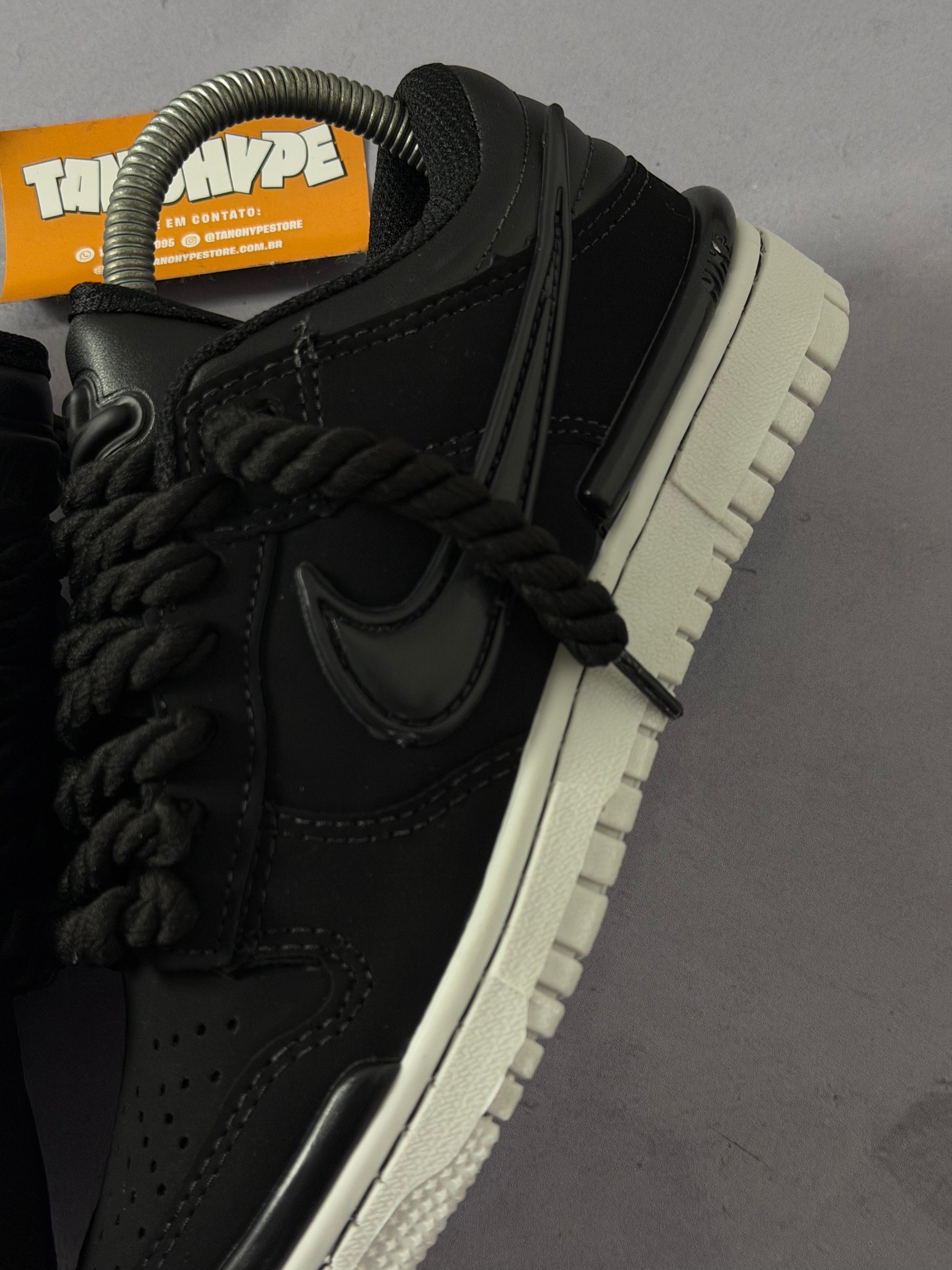 Tênis Nike Dunk Twist - Nobuck