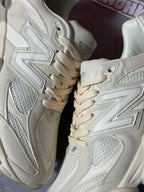 Tênis New Balance 9060 - Off-White