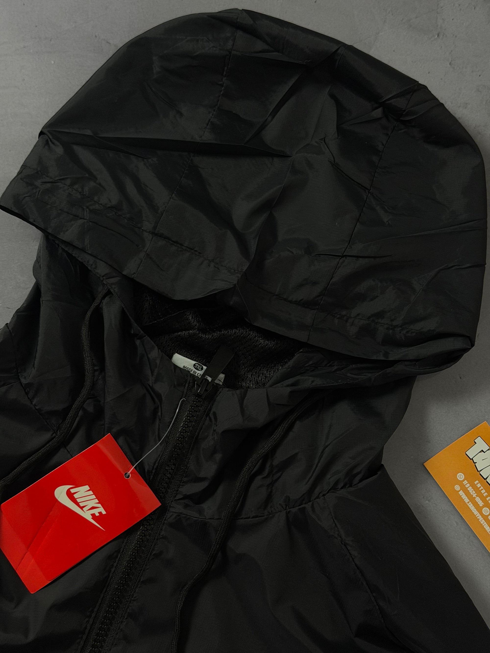 Corta Vento Nike Windrunner Swoosh - Preto