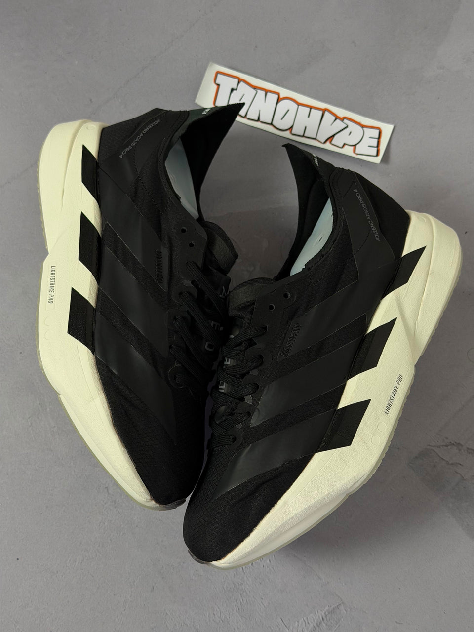 Tênis Adidas Adizero Adios Pro 4 - Black White