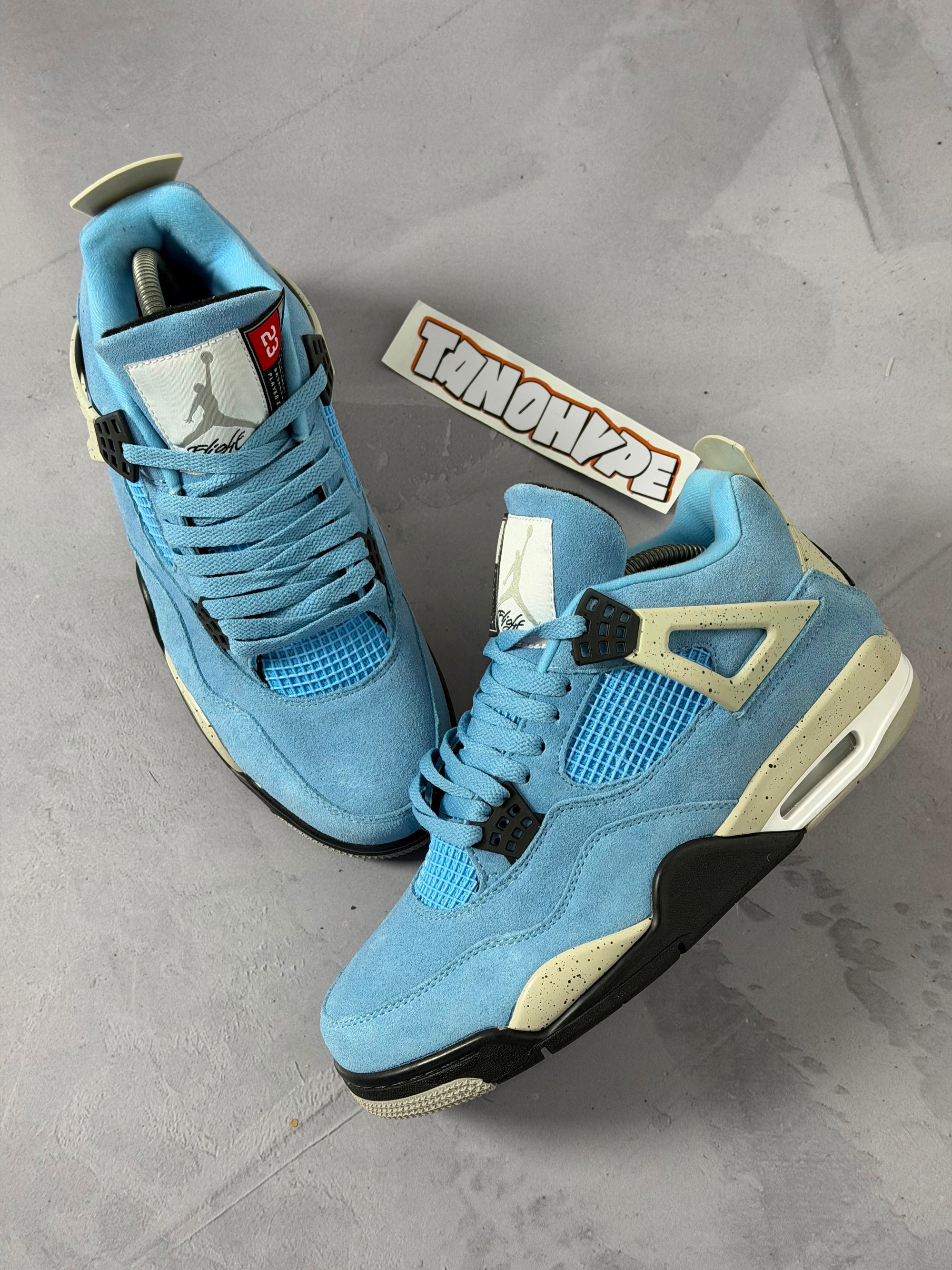 Tênis Nike Air Jordan 4 - University Blue