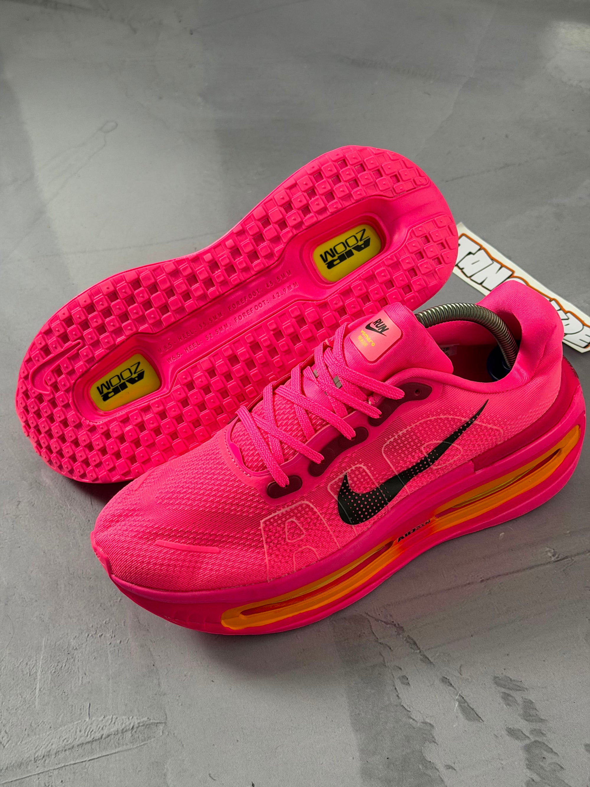 Tênis Nike Vomero - Pink