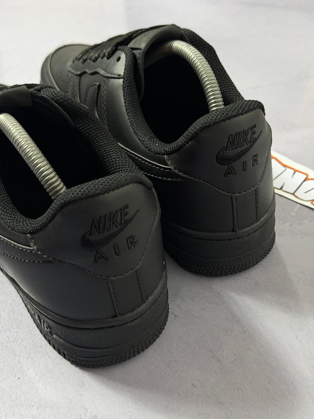 Tênis Nike Air Force 1 - Preto