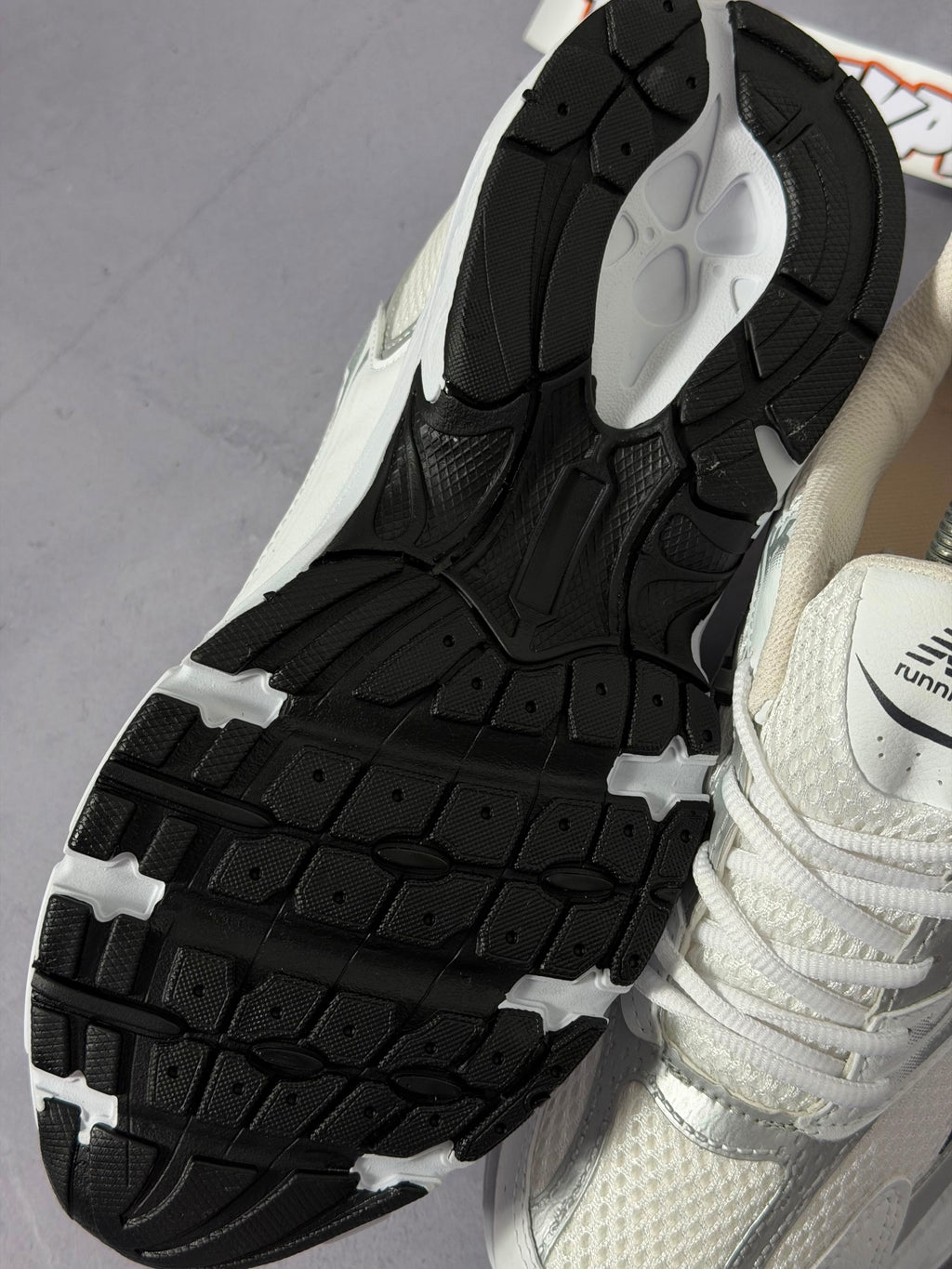 Tênis New Balance 530 - White