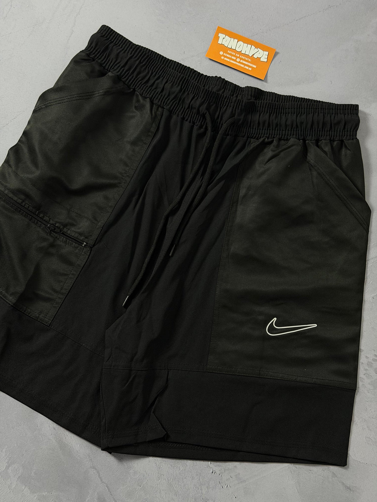 Shorts Tactel Cargo Nike - Preto