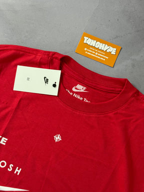 Camiseta Nike Sportswear Swoosh Club - Vermelha